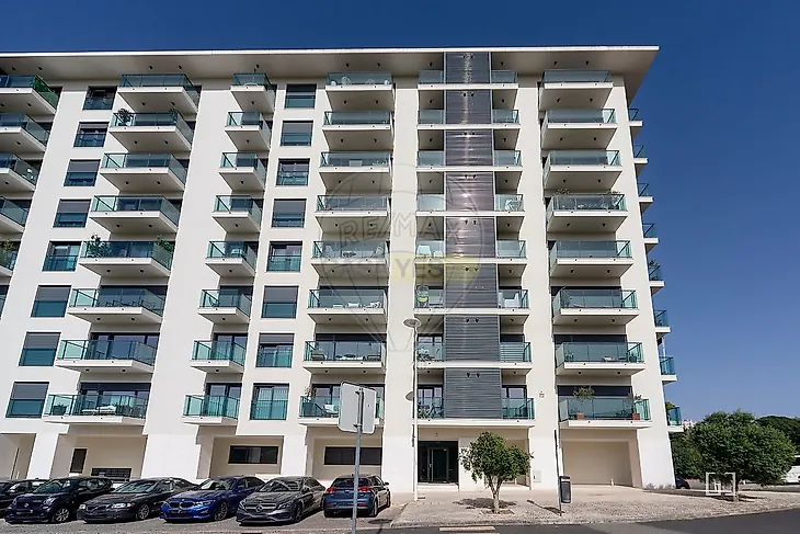 main-listing-picture-0
