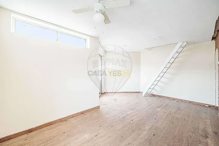 main-listing-picture-0