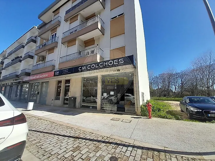 main-listing-picture-0