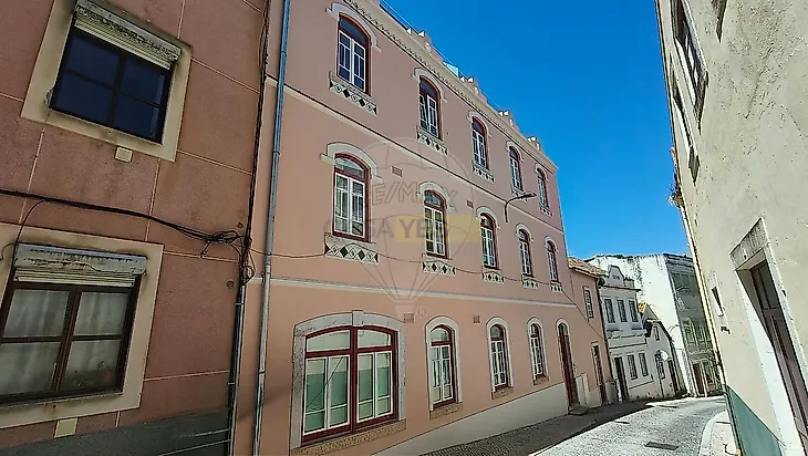 main-listing-picture-0