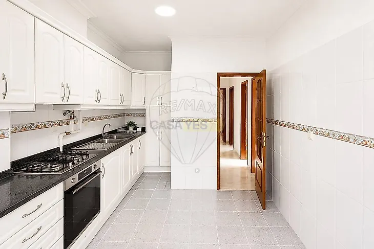 main-listing-picture-0