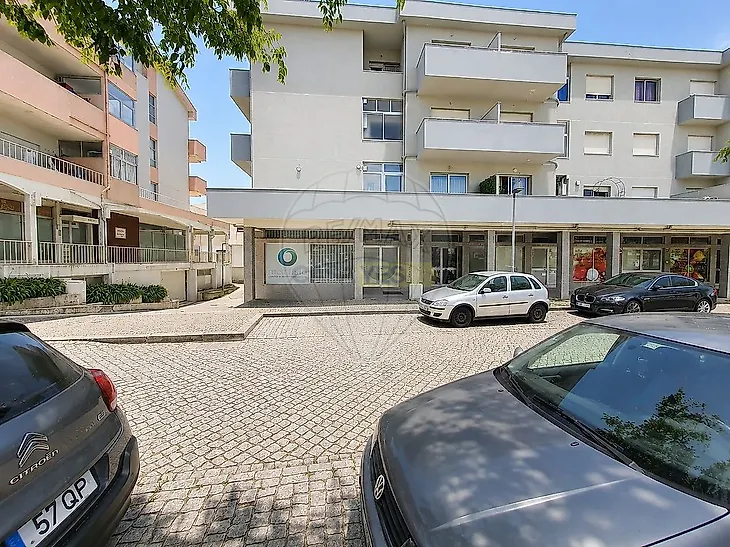 main-listing-picture-0