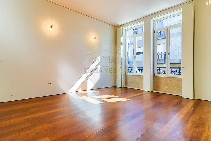 main-listing-picture-0