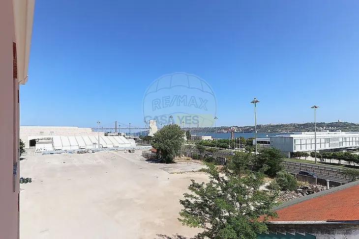 main-listing-picture-0