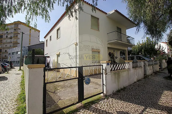 main-listing-picture-0