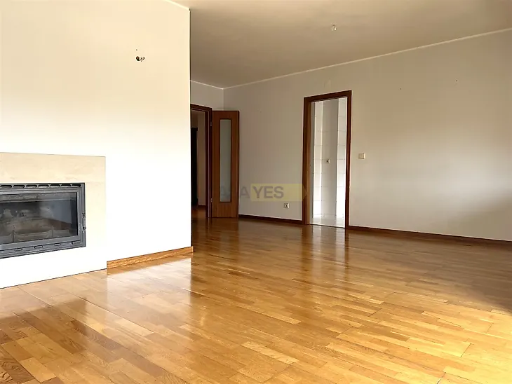 main-listing-picture-0