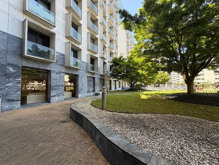 main-listing-picture-0