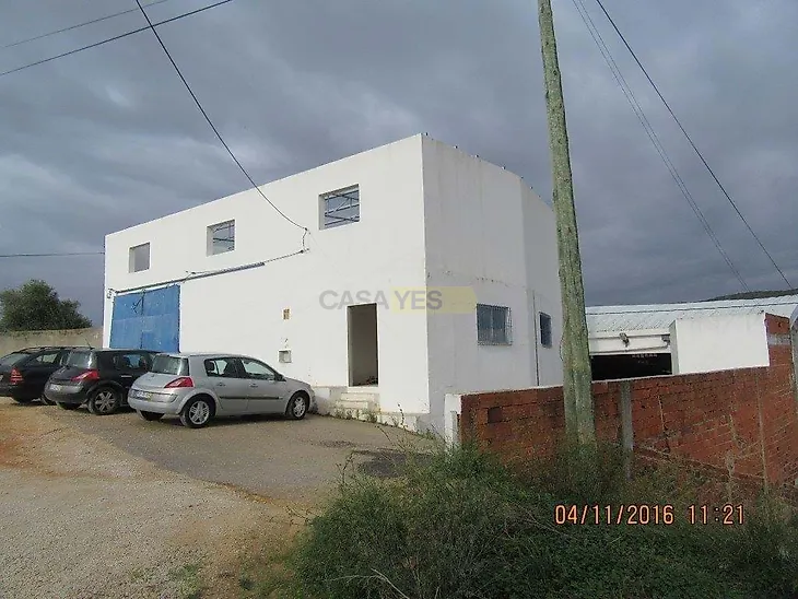 main-listing-picture-0