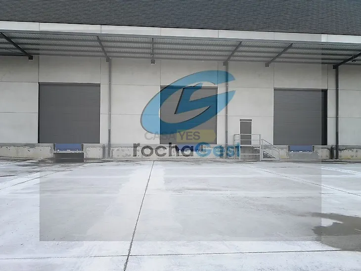 main-listing-picture-0
