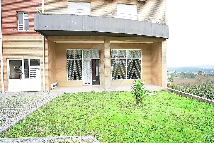 main-listing-picture-0