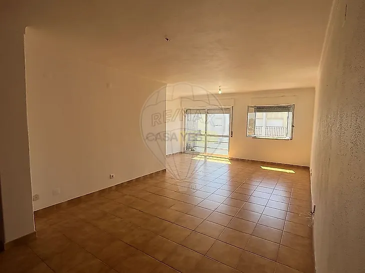 main-listing-picture-0
