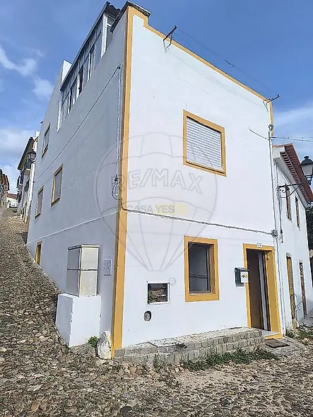 main-listing-picture-0
