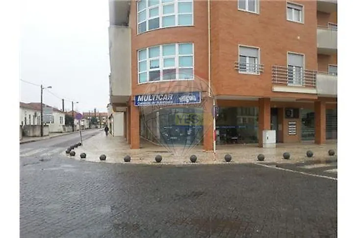 main-listing-picture-0