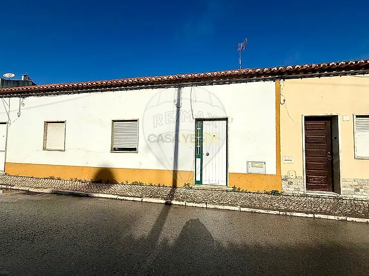 main-listing-picture-0