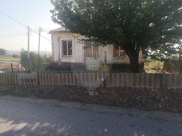 main-listing-picture-0