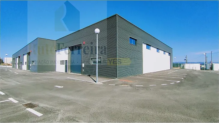 main-listing-picture-0