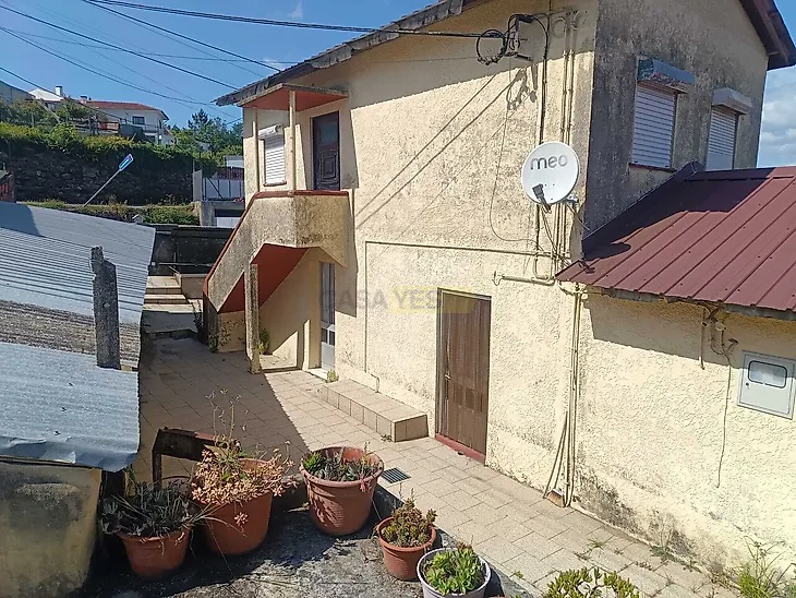 main-listing-picture-0