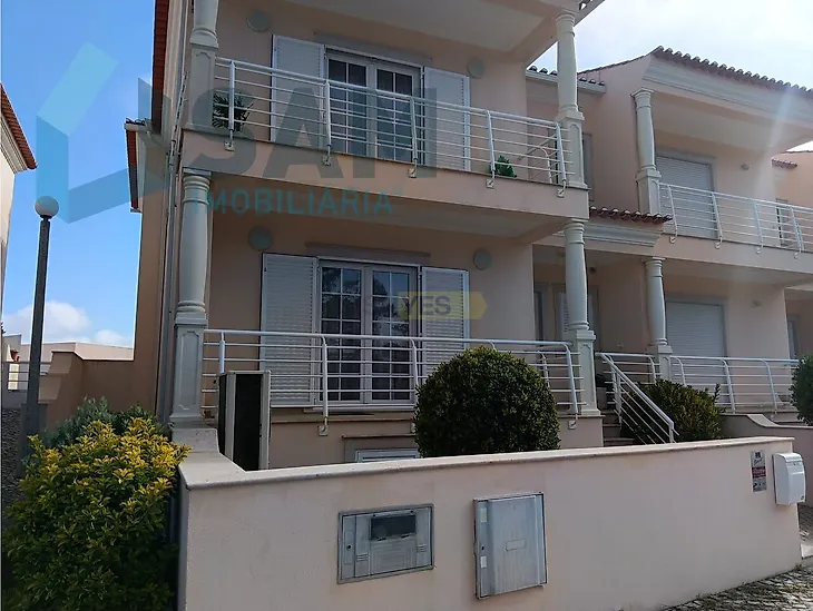 main-listing-picture-0