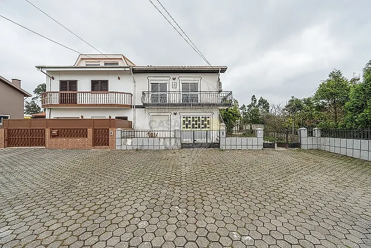 main-listing-picture-0