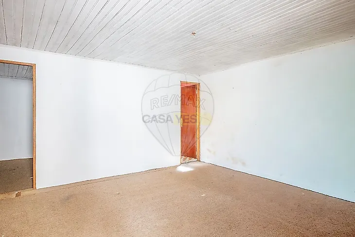 main-listing-picture-0