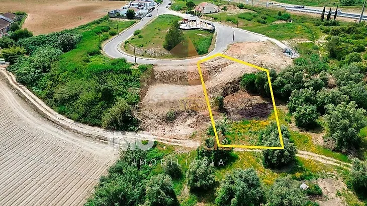 main-listing-picture-0