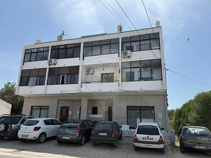 main-listing-picture-0