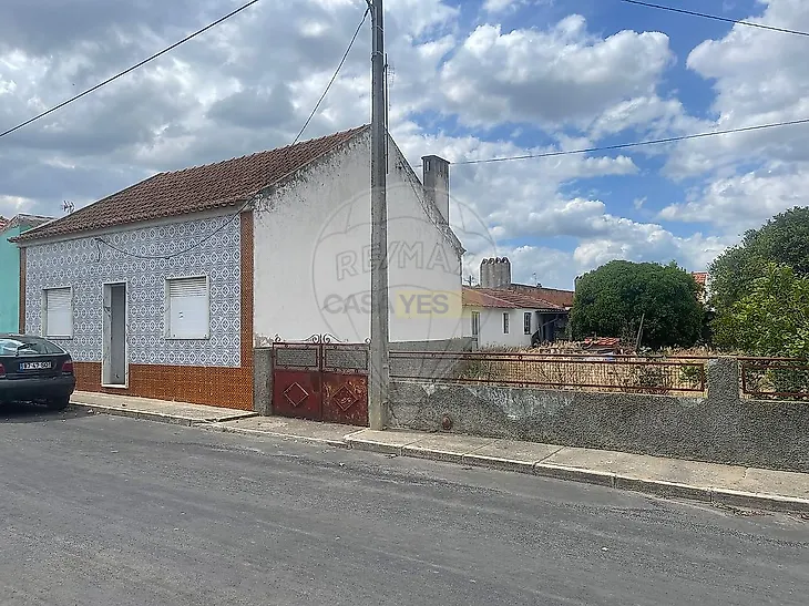 main-listing-picture-0