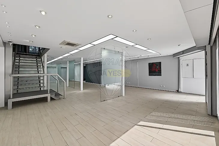 main-listing-picture-0