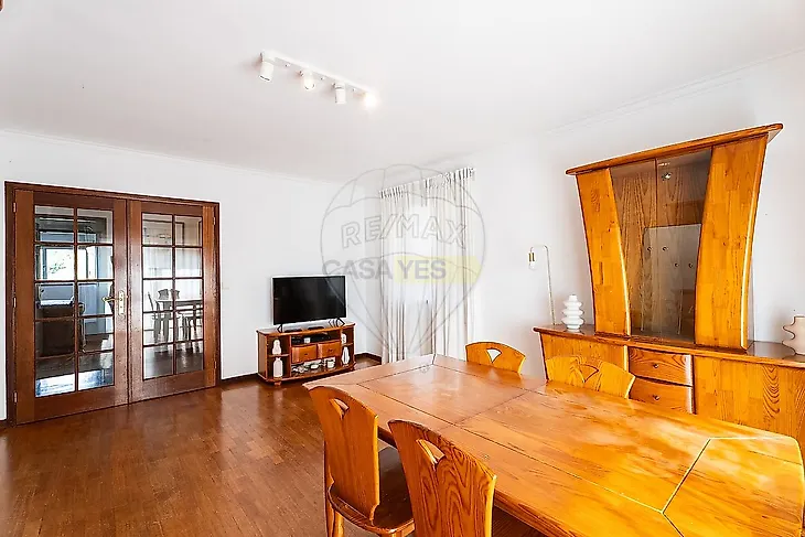 main-listing-picture-0