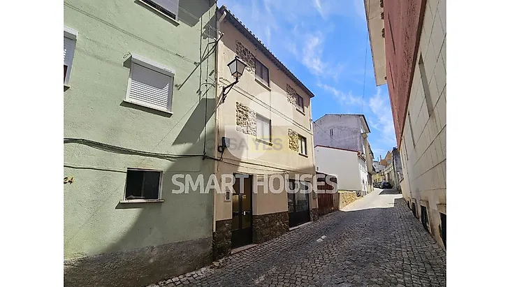 main-listing-picture-0