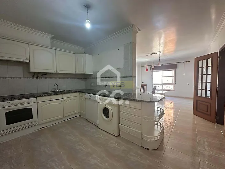 main-listing-picture-0
