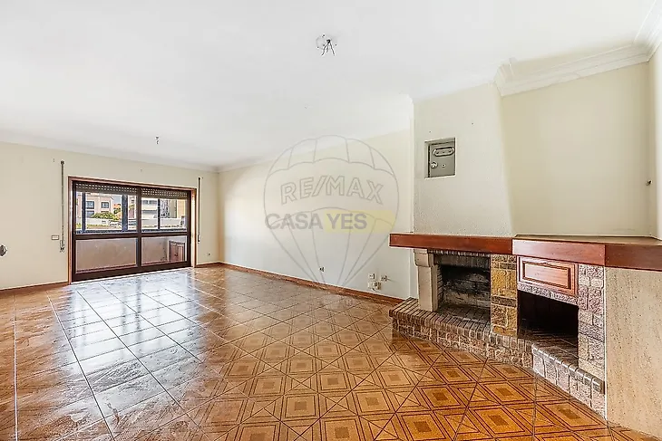 main-listing-picture-0