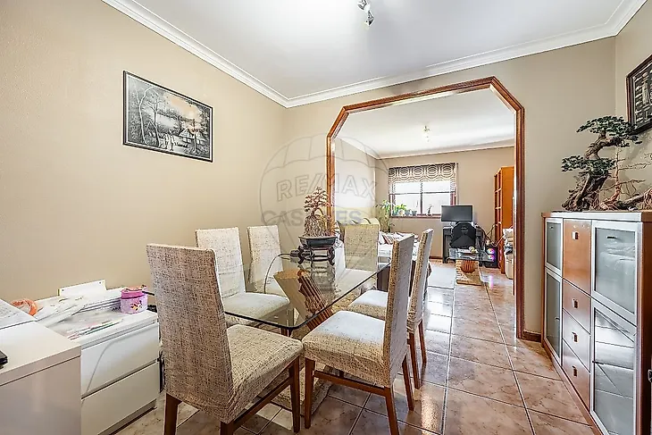 main-listing-picture-0