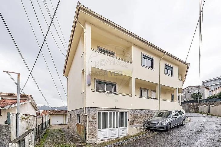 main-listing-picture-0