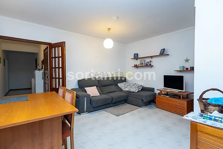 main-listing-picture-0