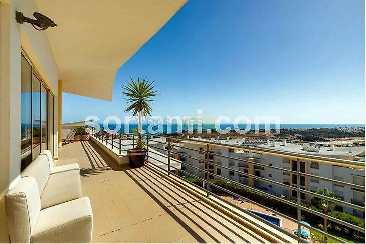main-listing-picture-0