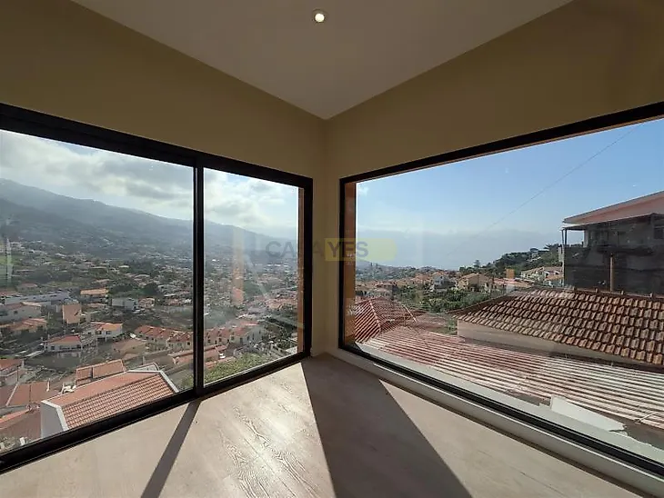 main-listing-picture-0