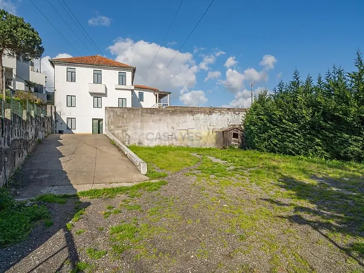 main-listing-picture-0