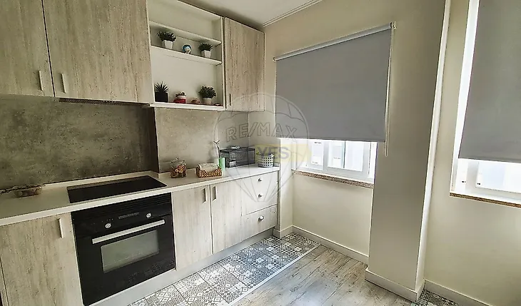 main-listing-picture-0