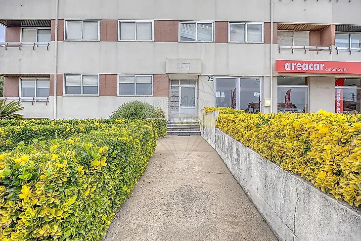 main-listing-picture-0
