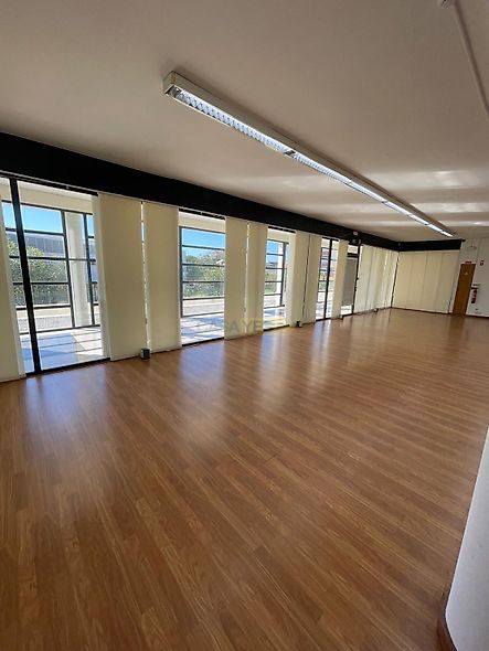 main-listing-picture-0