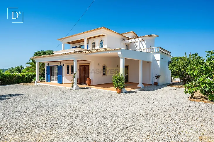 main-listing-picture-0