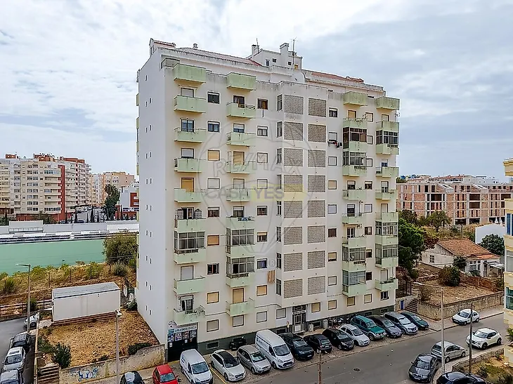 main-listing-picture-0
