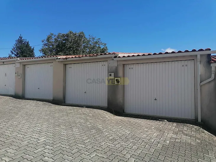 main-listing-picture-0