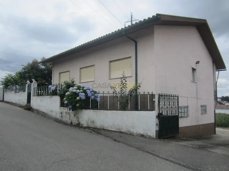 main-listing-picture-0