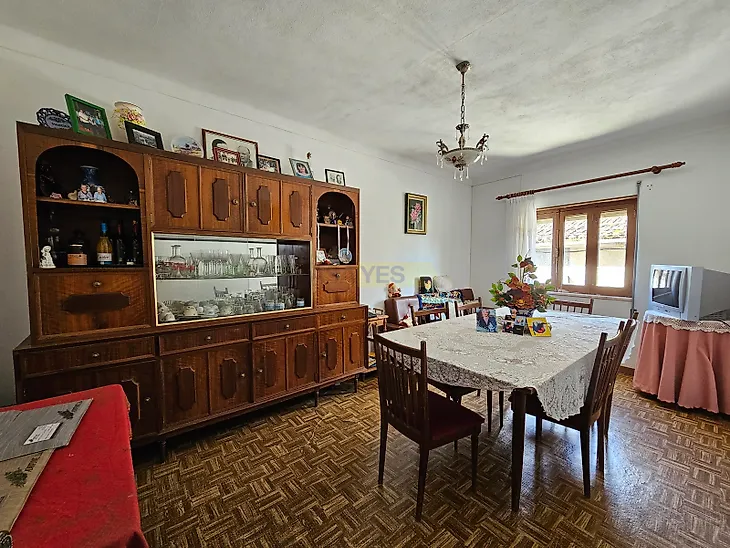 main-listing-picture-0