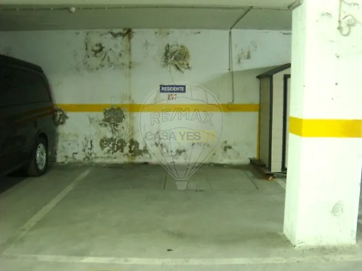 main-listing-picture-0