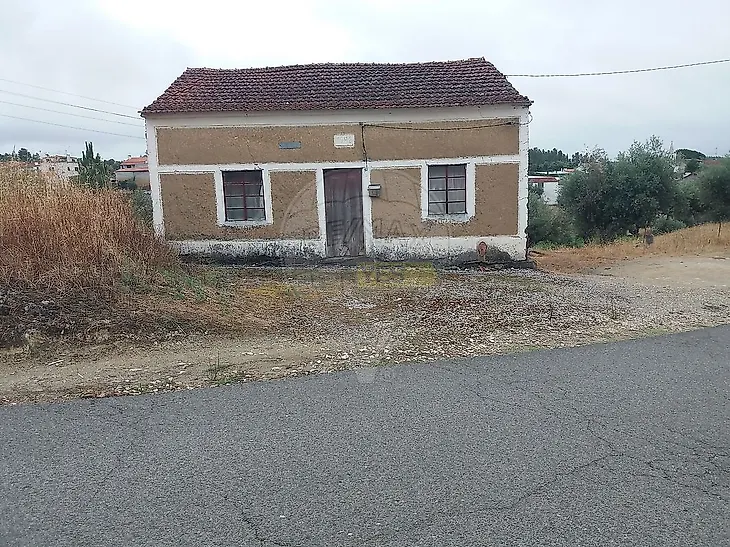 main-listing-picture-0
