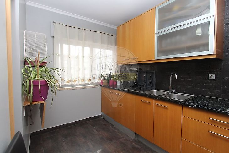 main-listing-picture-0