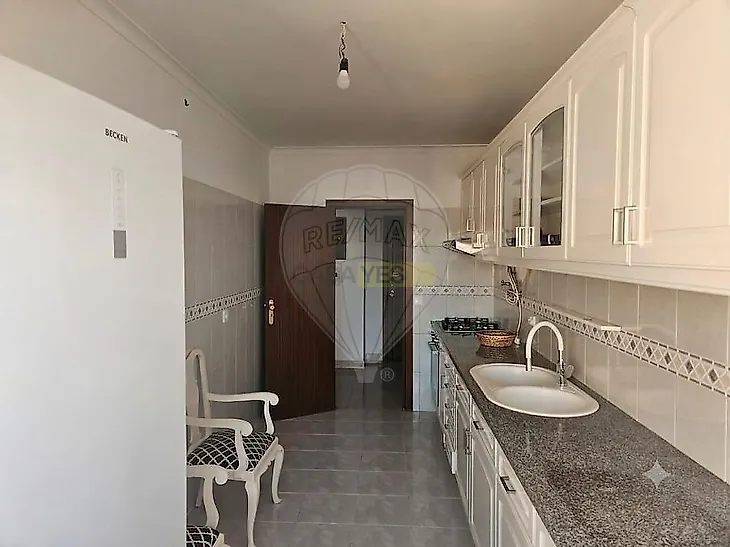 main-listing-picture-0